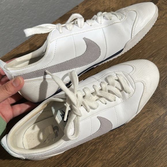 Nike white fivekay flat ballet sneakers women size 8 - Picture 2 of 4